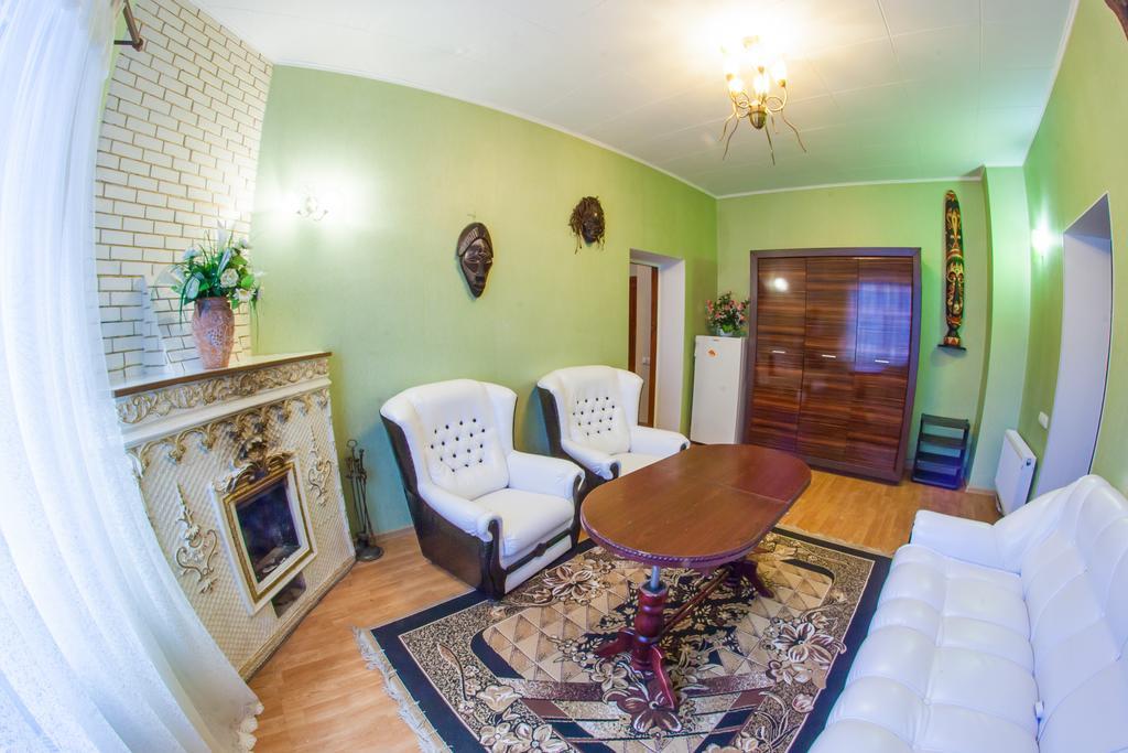 Apartments Kamanina Street Odesa Room photo