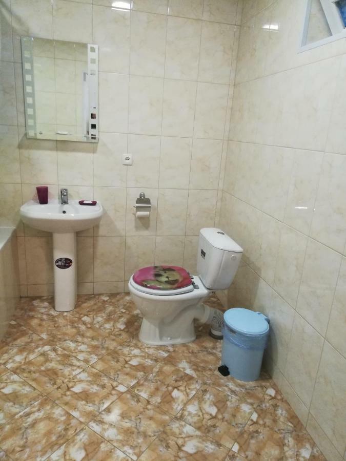 Apartments Kamanina Street Odesa Exterior photo